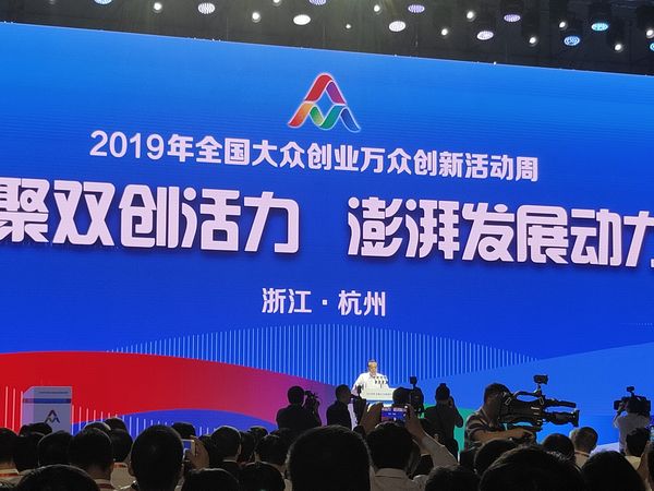 5d02030c5a764.jpg 5d02030c5a764.jpg